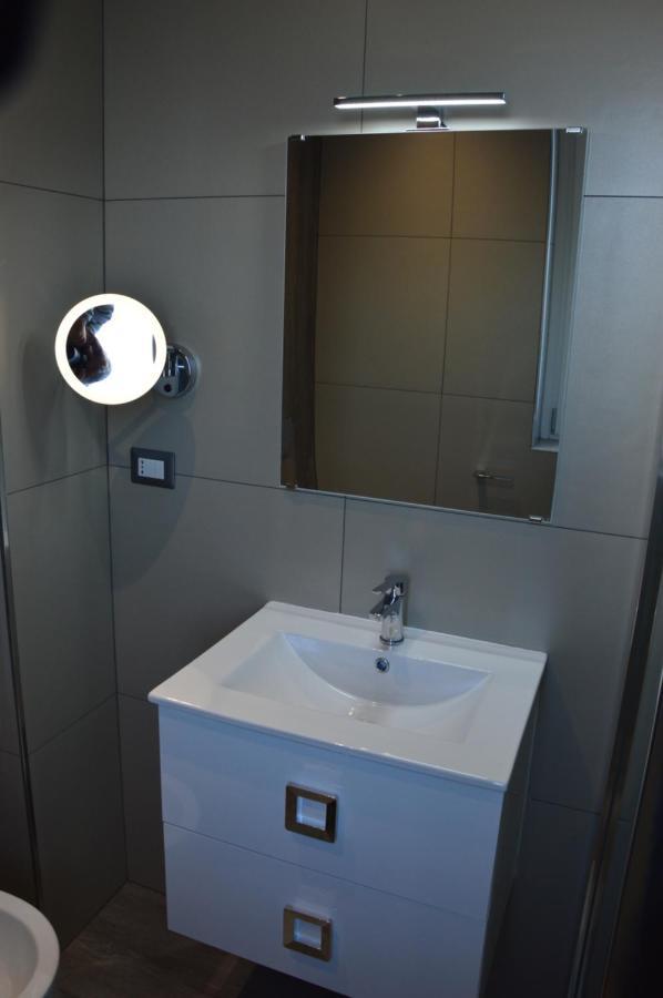 Luxury Bellevue Centro Citta Apartment Пескара Екстериор снимка
